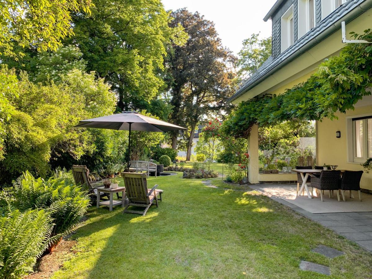 Idyllische Stadtwohnung Im Grunen Siegen Esterno foto